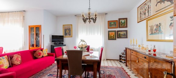 5غرفة شقة في Chieti, Italy رقم 154802 6