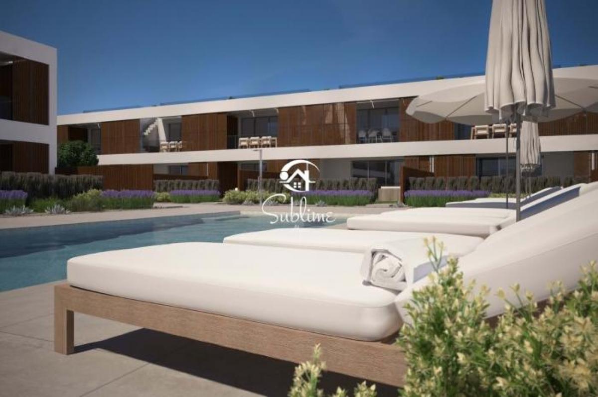 4 bedrooms Apartment in Lagos, Portugal No. 4460