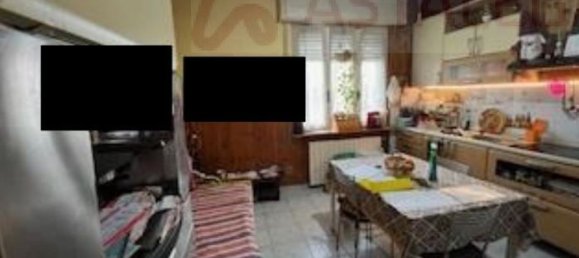 3 rooms House in Mortara, Italy No. 314977 7