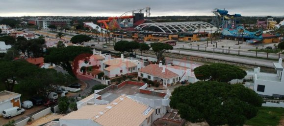 4 bedrooms House in Quarteira, Portugal No. 160497 2