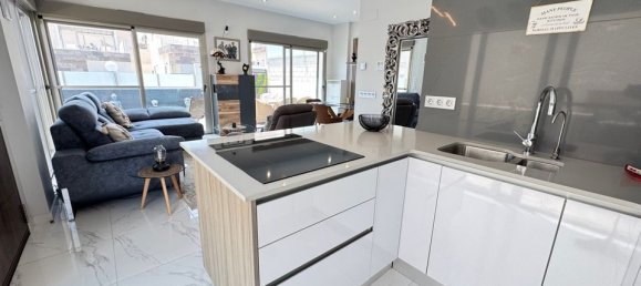 4 bedrooms Villa in Alicante, Spain No. 176055 10