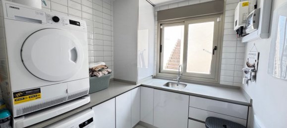 4 bedrooms Villa in Alicante, Spain No. 176055 15