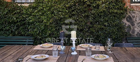 11 bedrooms Villa in Rome, Italy No. 316692 7