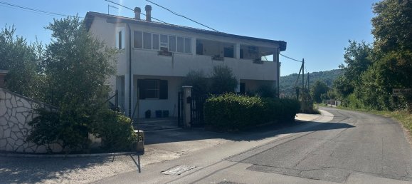 Casa de 5 divisões em Monte San Giovanni Campano, Italy N.º 269381 2