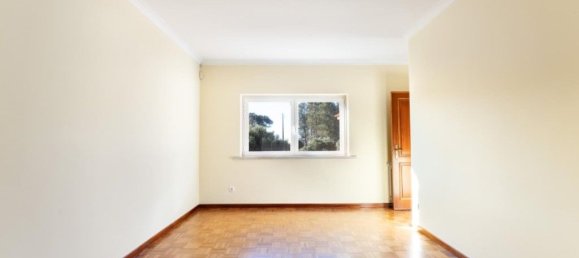 4 Schlafzimmer Haus in Cascais, Portugal, Nr. 111450 9