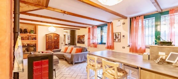 7-Zimmer Villa in Gerenzano, Italy, Nr. 3537 16