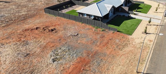 2 chambres Bâtiment à Lake Cargelligo, Australia No. 739 2