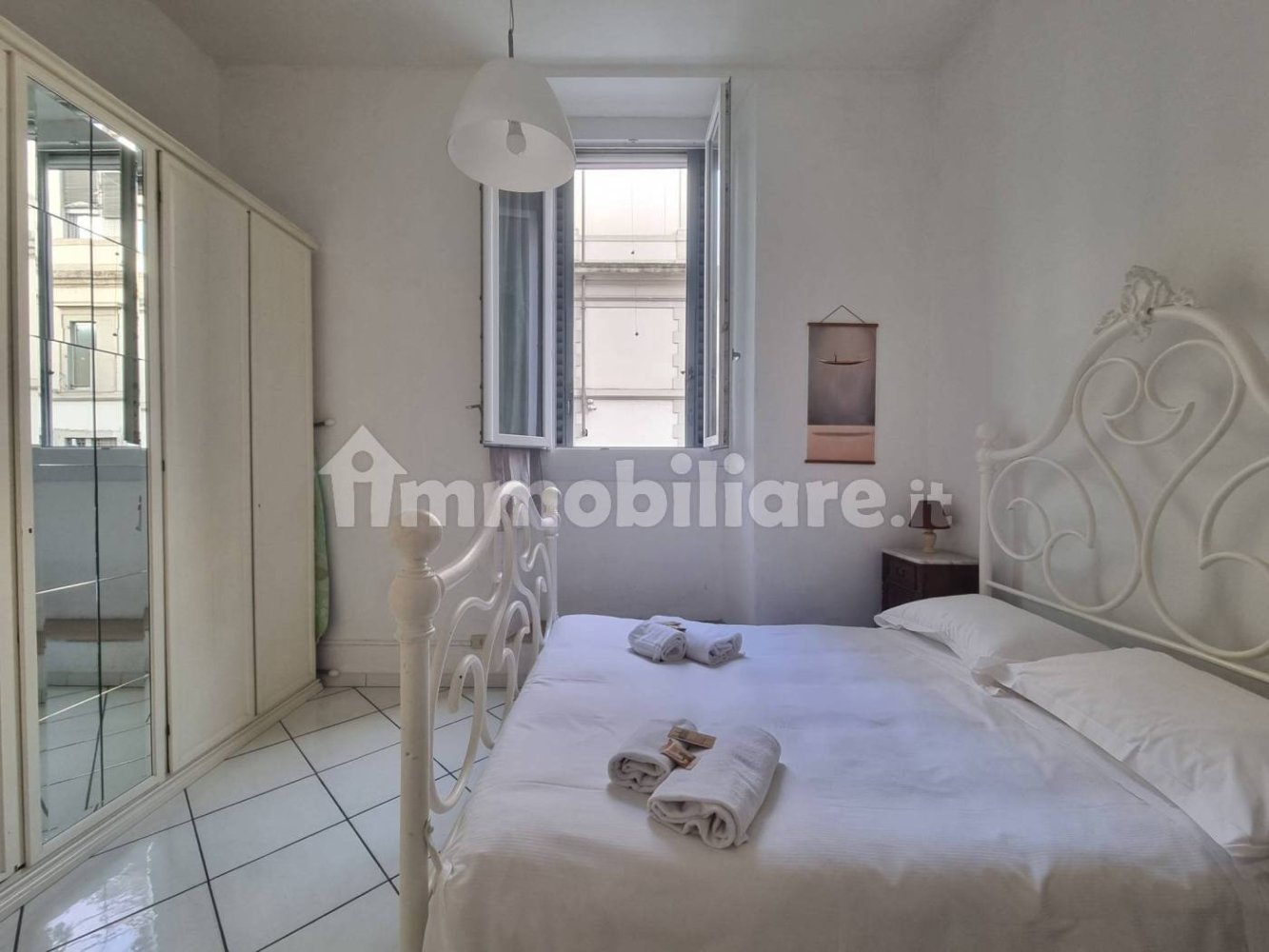 2 bedrooms Apartment in Florence, Italy No. 181924