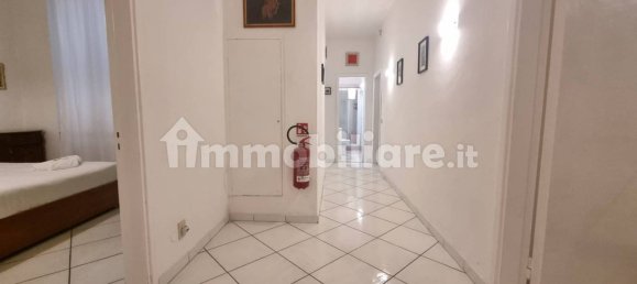2 bedrooms Apartment in Florence, Italy No. 181924 4