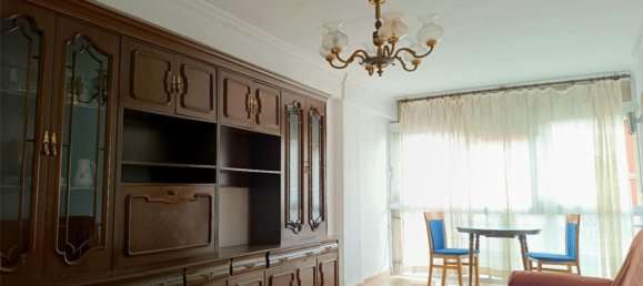 3 bedrooms Apartment in Malaga, Spain No. 187221 2