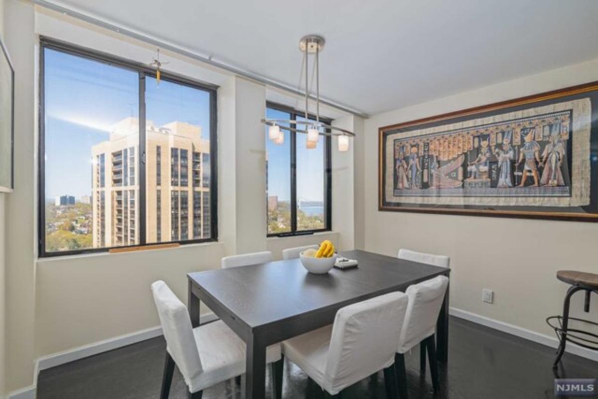 2 bedrooms House in Cliffside Park, USA No. 403572