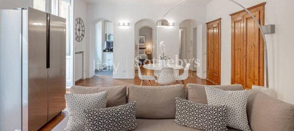 1 bedroom Apartment in Milan, Italy No. 243453 8