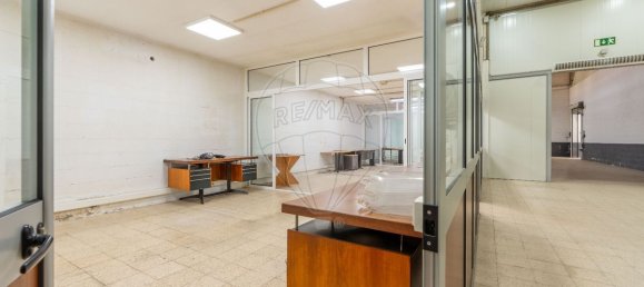 Almacén en Mafra, Portugal 1495 m² No. 79524 11