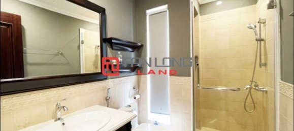 6 bedrooms Villa in Long Bien, Vietnam No. 592 18