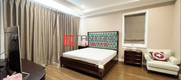 6 bedrooms Villa in Long Bien, Vietnam No. 592 6