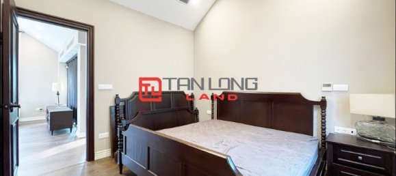 6 bedrooms Villa in Long Bien, Vietnam No. 592 11