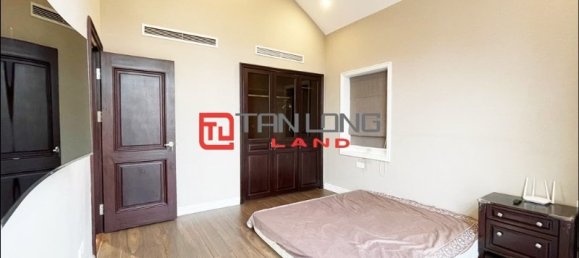 6 bedrooms Villa in Long Bien, Vietnam No. 592 13