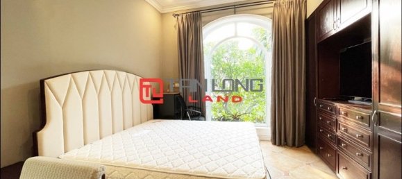 6 bedrooms Villa in Long Bien, Vietnam No. 592 22