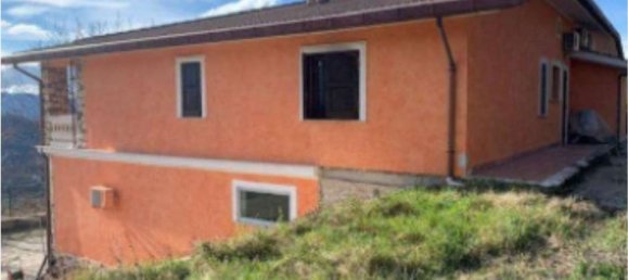 7 rooms Apartment in Subiaco, Italy No. 189918 4