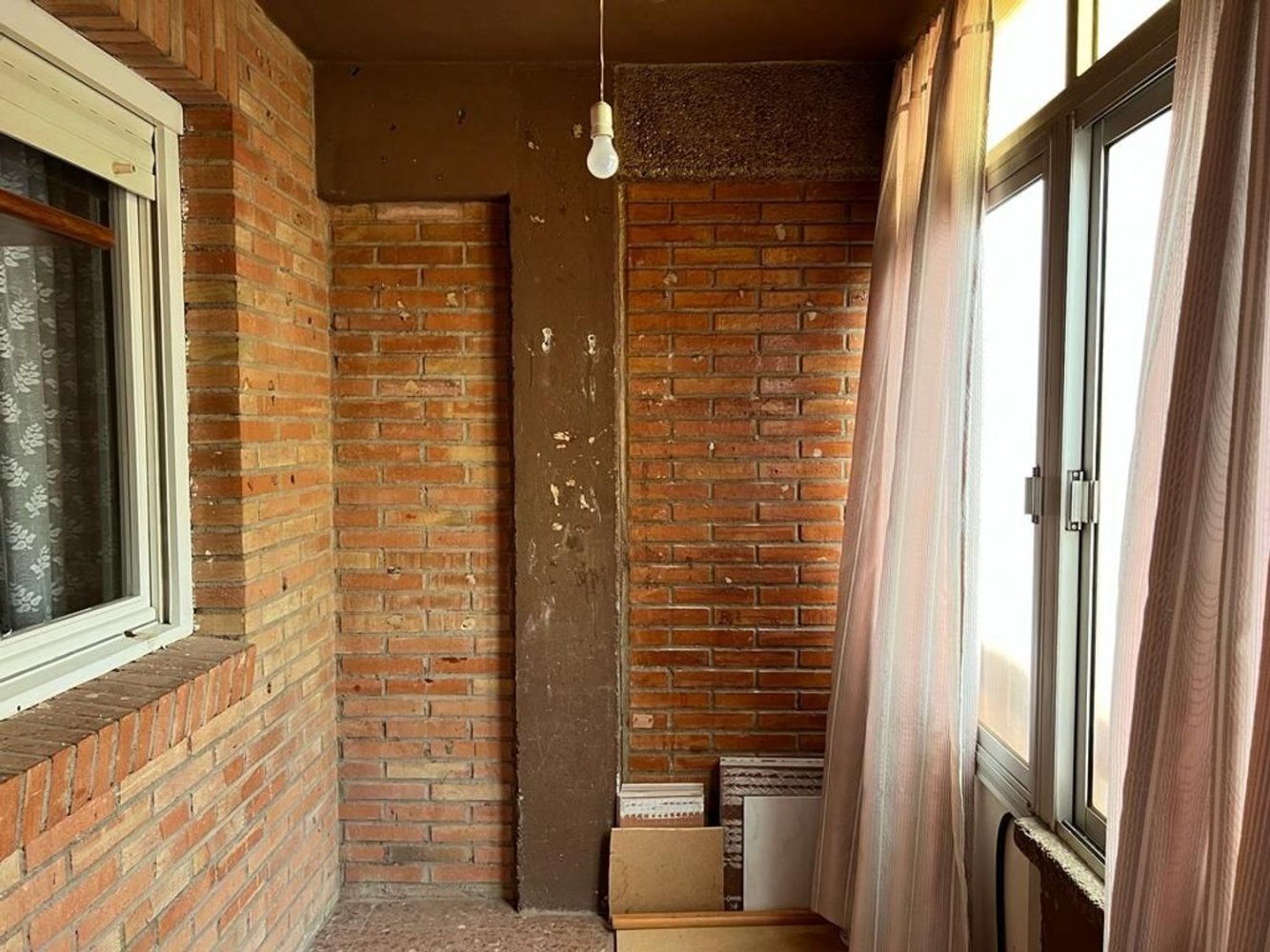 Apartamento de 3 dormitorios en Illueca, Spain No. 61477