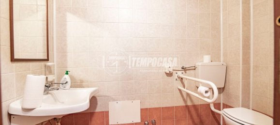 120m² Commercial property in Sesto San Giovanni, Italy No. 269384 35