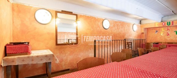 120m² Commercial property in Sesto San Giovanni, Italy No. 269384 27