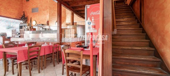 120m² Commercial property in Sesto San Giovanni, Italy No. 269384 20