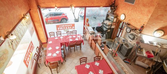 120m² Commercial property in Sesto San Giovanni, Italy No. 269384 29