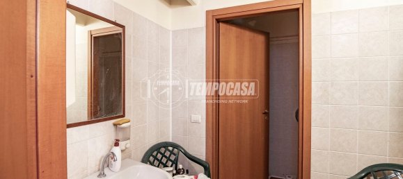 120m² Commercial property in Sesto San Giovanni, Italy No. 269384 32