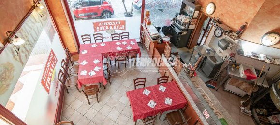 120m² Commercial property in Sesto San Giovanni, Italy No. 269384 30