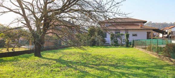 4 rooms House in Borgo Ticino, Italy No. 167682 6