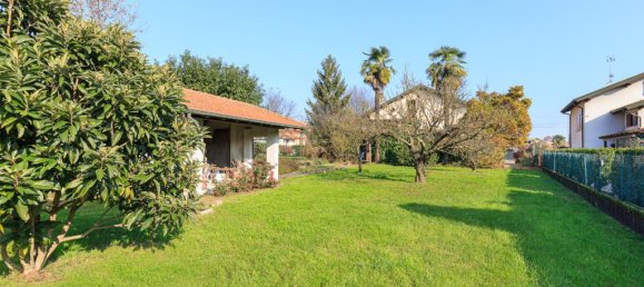 4 rooms House in Borgo Ticino, Italy No. 167682 26