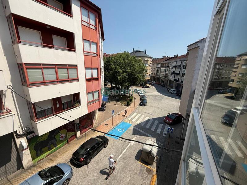 Квартира с 3 спальнями в Оренсе, Испания № 212224