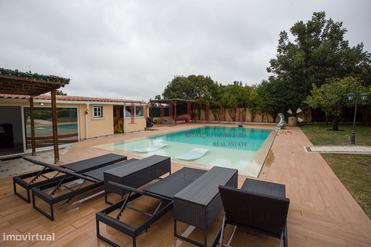 Дом с 9 спальнями в Синтра, Португалия № 146965