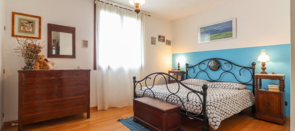 5 bedrooms Villa in Sala Bolognese, Italy No. 79270 17