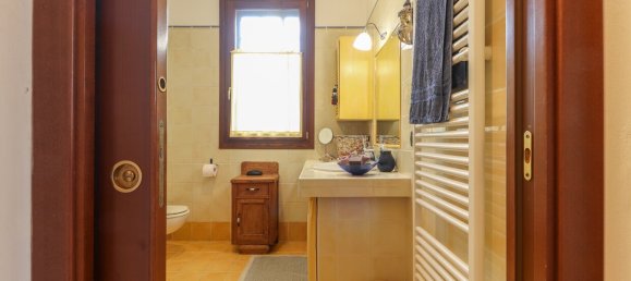 5 bedrooms Villa in Sala Bolognese, Italy No. 79270 11