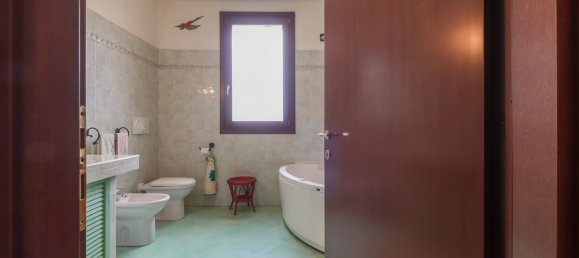 5 bedrooms Villa in Sala Bolognese, Italy No. 79270 21