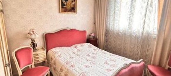 3 bedrooms Apartment in Pantin, France No. 360309 6