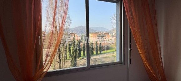2 rooms Apartment in Bergamo, Italy No. 237720 7