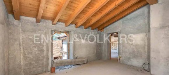 4 bedrooms House in Abbadia Lariana, Italy No. 134184 11