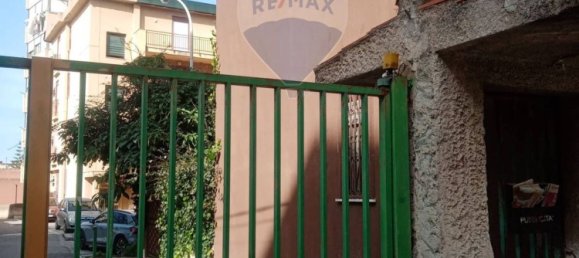 Gewerbliche Immobilie in Palermo, Italy 200m², Nr. 58558 2