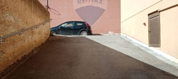 Gewerbliche Immobilie in Palermo, Italy 200m², Nr. 58558 3