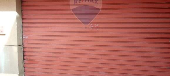 Gewerbliche Immobilie in Palermo, Italy 200m², Nr. 58558 4