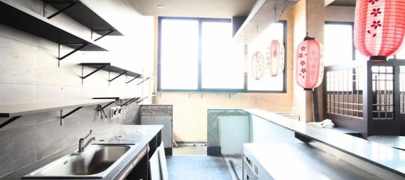 2 rooms Commercial property in Cesano Maderno, Italy No. 377196 7