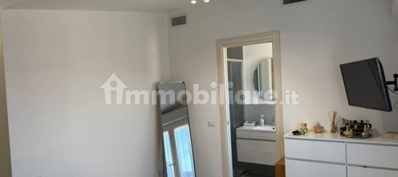 Пентхаус с 2 спальнями в Рим, Италия № 334349 40