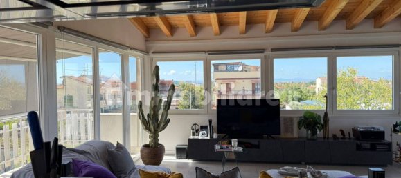 Пентхаус с 2 спальнями в Рим, Италия № 334349 24