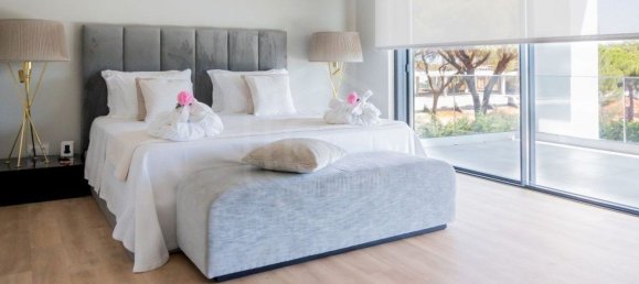 8 bedrooms House in Quarteira, Portugal No. 93302 42