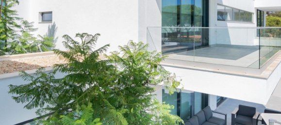 8 bedrooms House in Quarteira, Portugal No. 93302 31