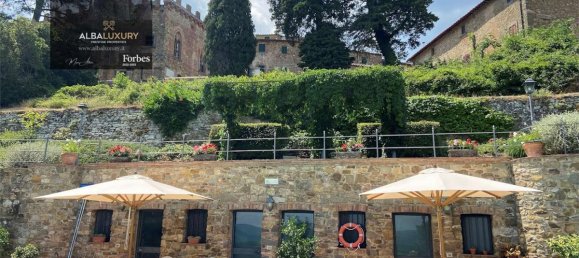 10 bedrooms Villa in Arezzo, Italy No. 514 2