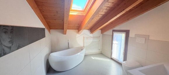 2 bedrooms Duplex in Torreglia, Italy No. 353935 27